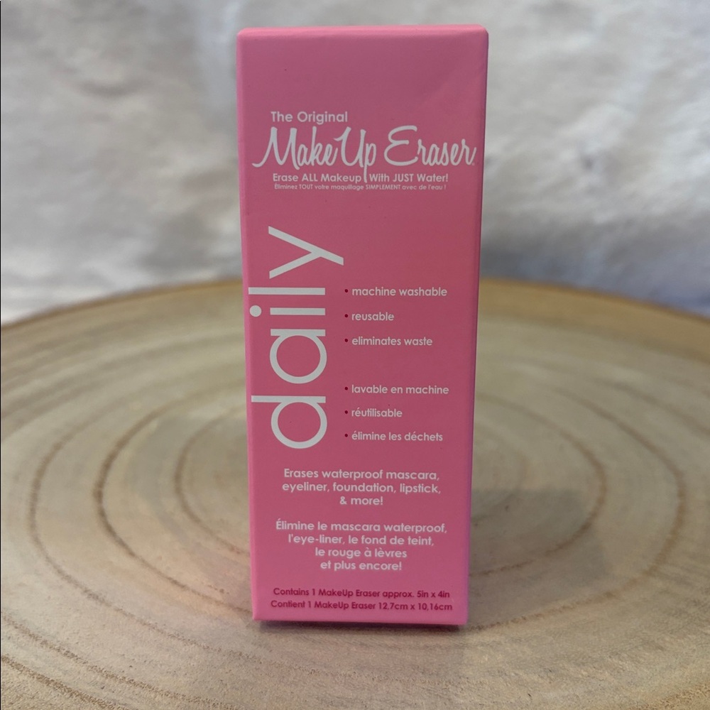 Make Up Eraser Reusable Towelette Travel Size 5in X 4in